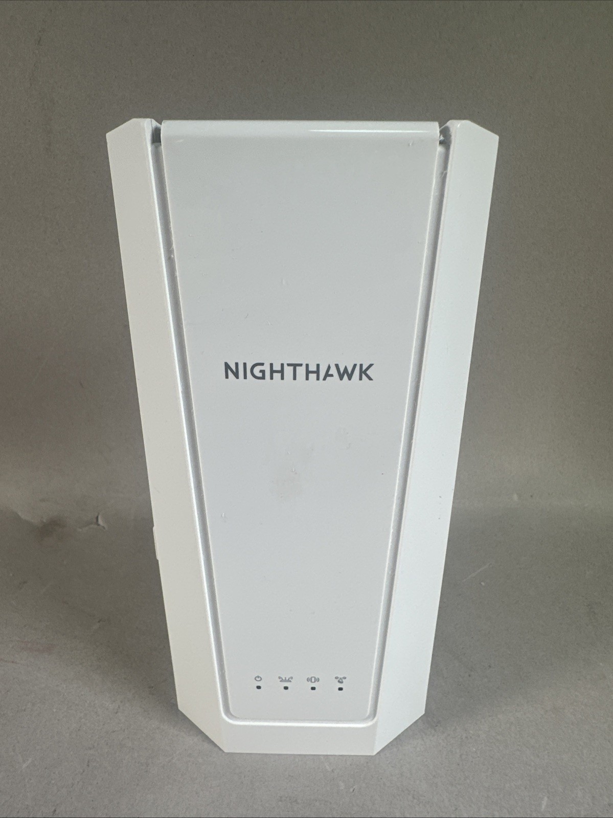 Netgear | EXS27 BE5000 | Nighthawk Dual Band Wi-Fi 7 Range Extender | Used