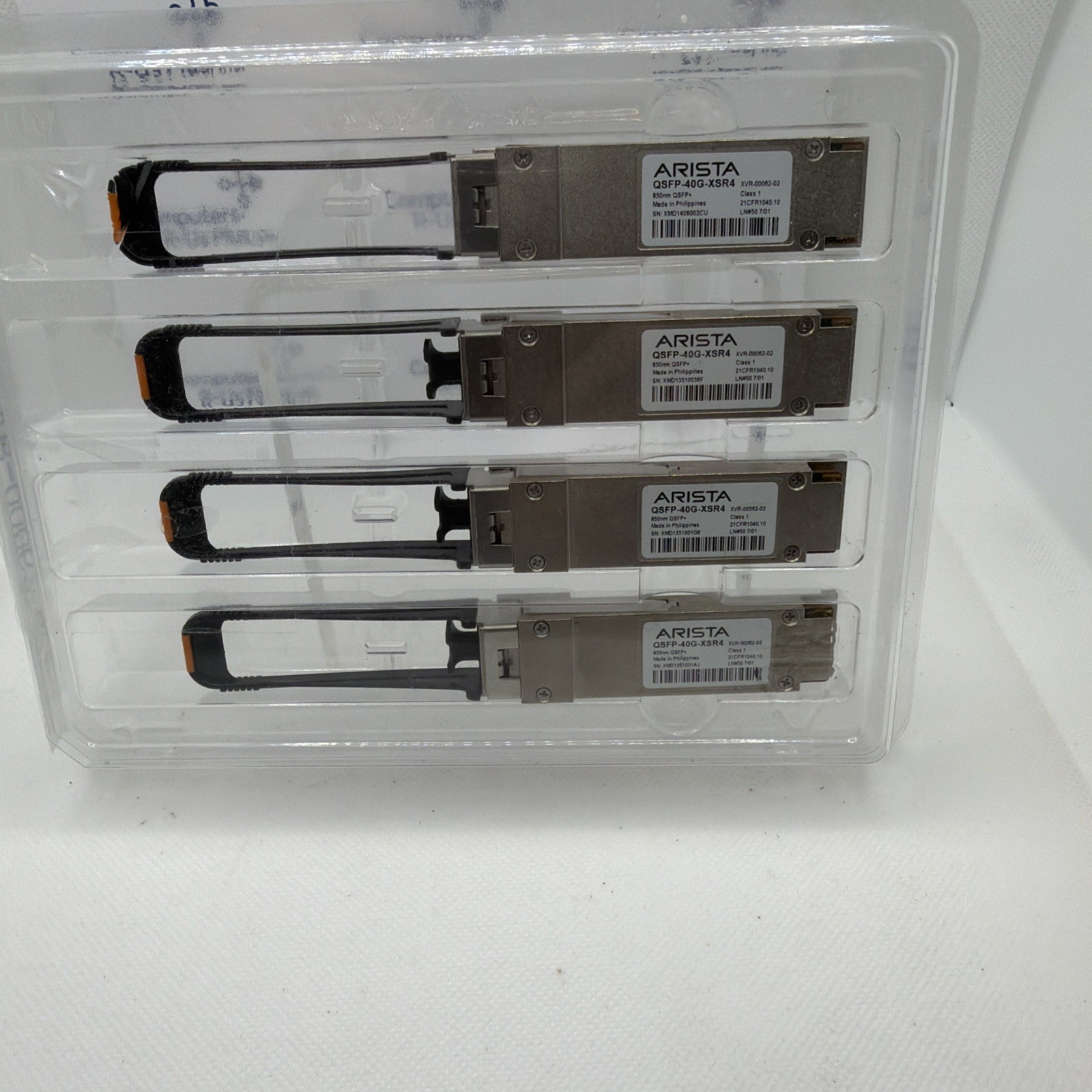 Qty 4 Arista Networks QSFP-40G-XSR4 New Pulls XVR-00062-02