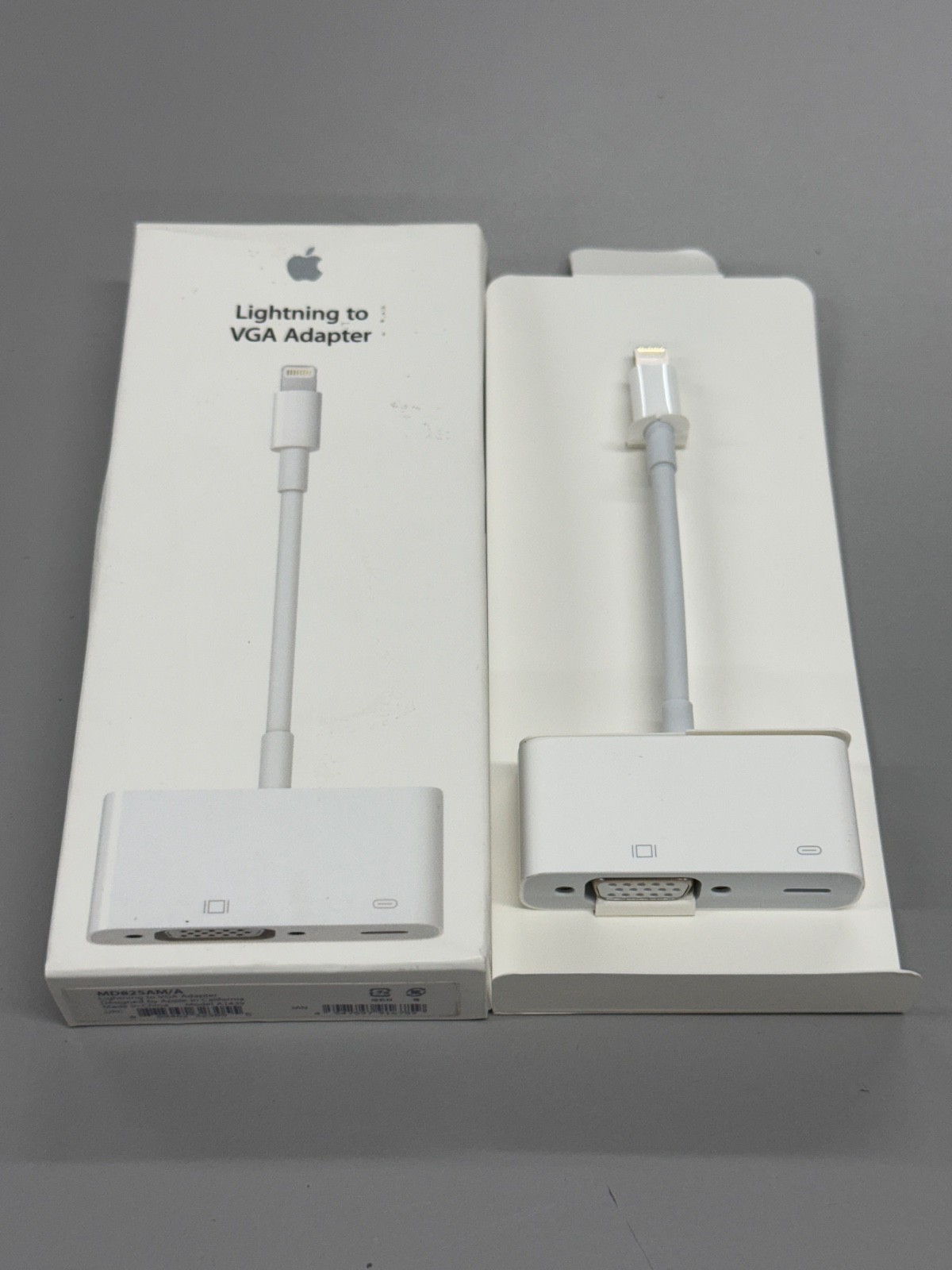 Genuine Apple Lightning to VGA Adapter MD825AM/A A1439 Open Box Original OEM