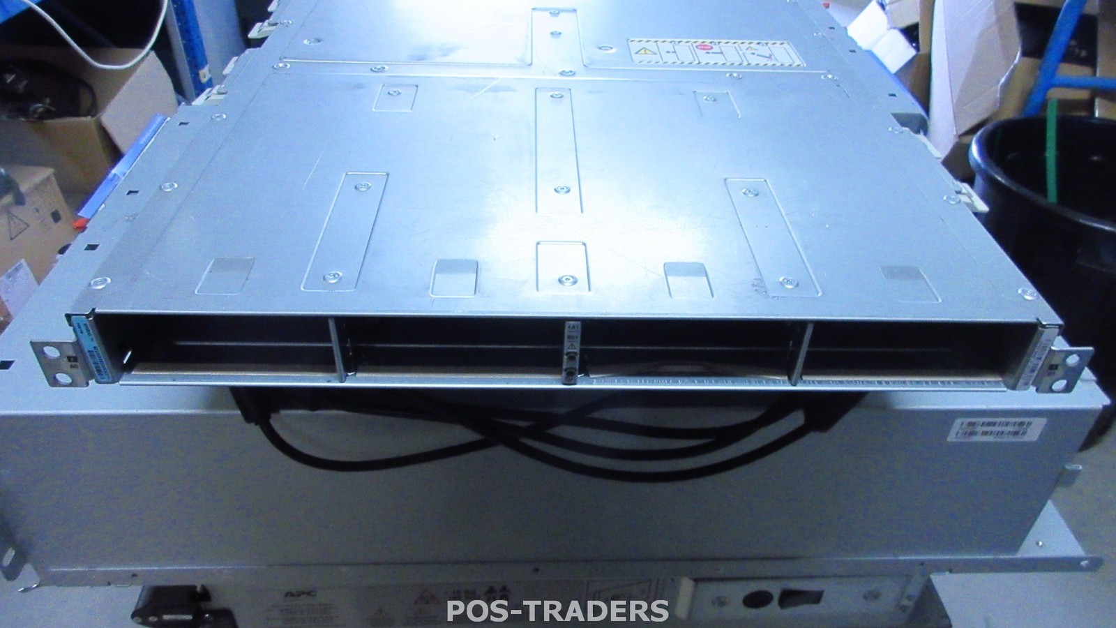 Dell EMC CX3-10c Storage Processor UM392 - INCL 2X CONTROLLERS & 2X 6 SFP'S