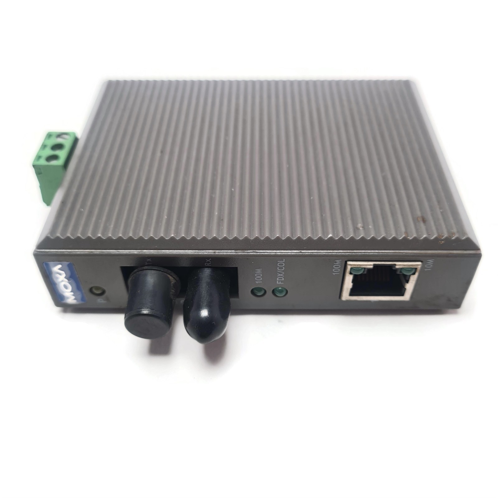 Moxa IMC-21-M-ST Moxa Ethernet to Fiber Media Converter. ST Connector