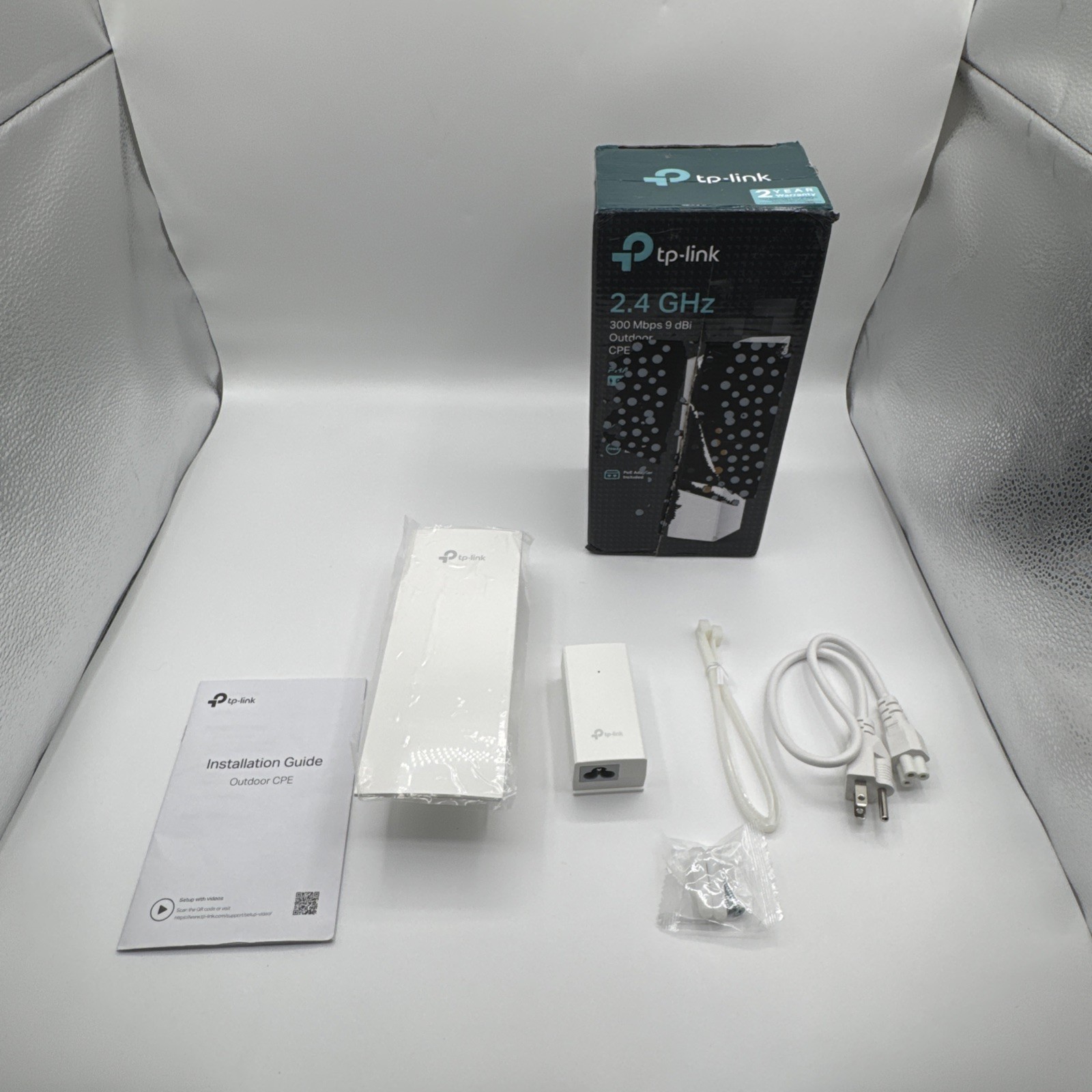 TP-Link CPE210 2.4GHz 300Mbps 9dBi Outdoor WiFi Access Point Pharos