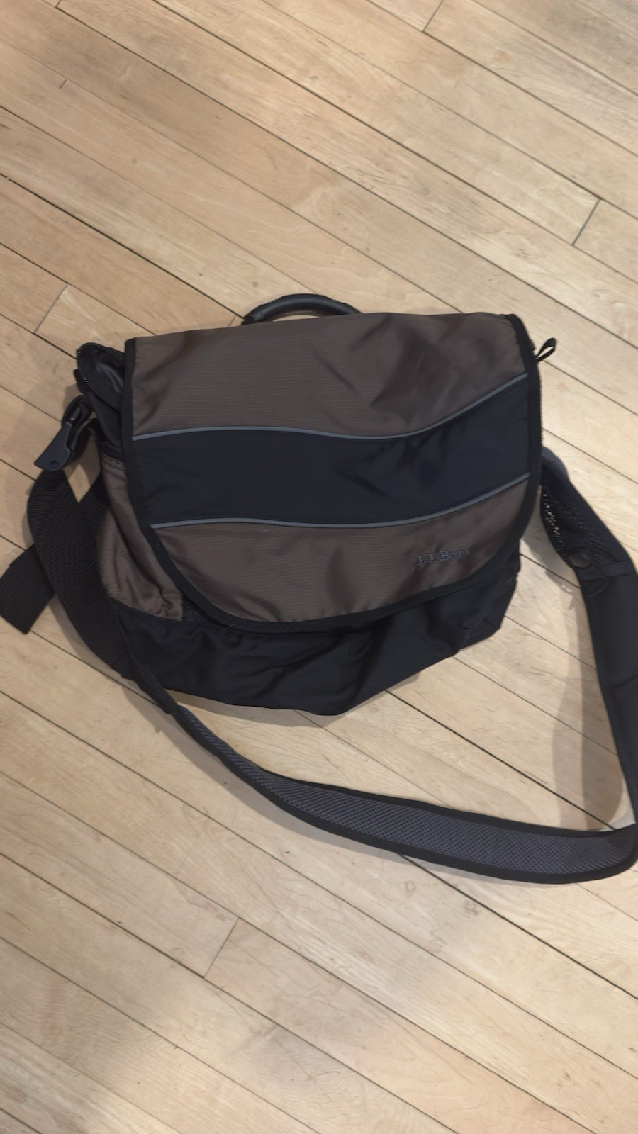 LL Bean Messenger Bag, Black And Brown