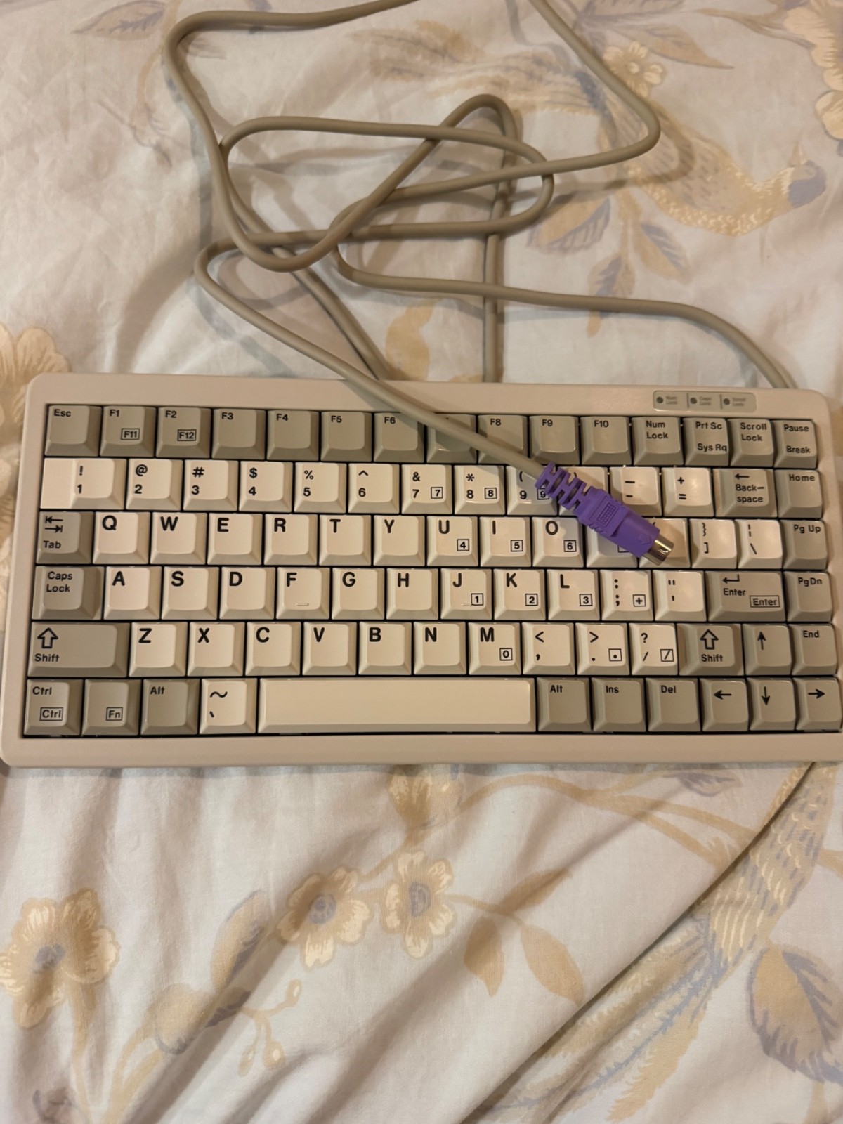 Cherry Keyboard Vtg ML4100 D-91275 Compact Mechanical PS2 Serial Czech Republic