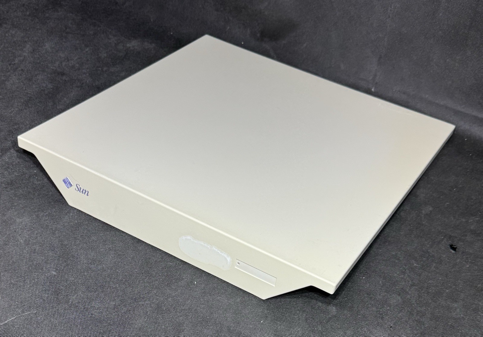 Sun SPARCstation 20 Top Cover for Sun Aurora 1 Chassis, SPARCstation 5, 540-2434