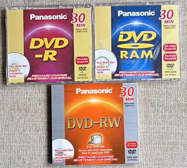3-Panasonic DVD-R/DVD-RAM/DVD-RW 1.4GB 30min 1x Jewel Case LM-RF30V