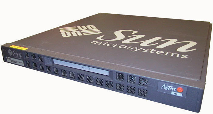 Work Station Sun Netra T1 105 440 MHZ 1 Gbram 1U Server 2x18 GB SCSI HDD + Cdrom