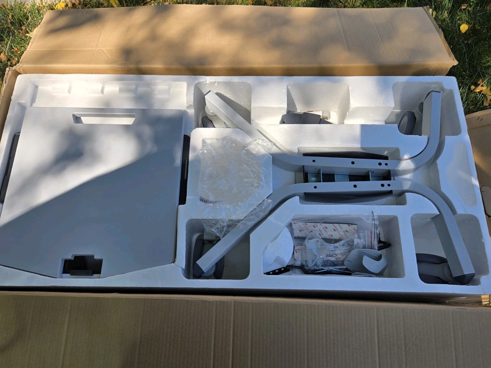 Ergotron 24-205-214 Neo-Flex Rolling Laptop Cart Mobile Workstation * USED READ