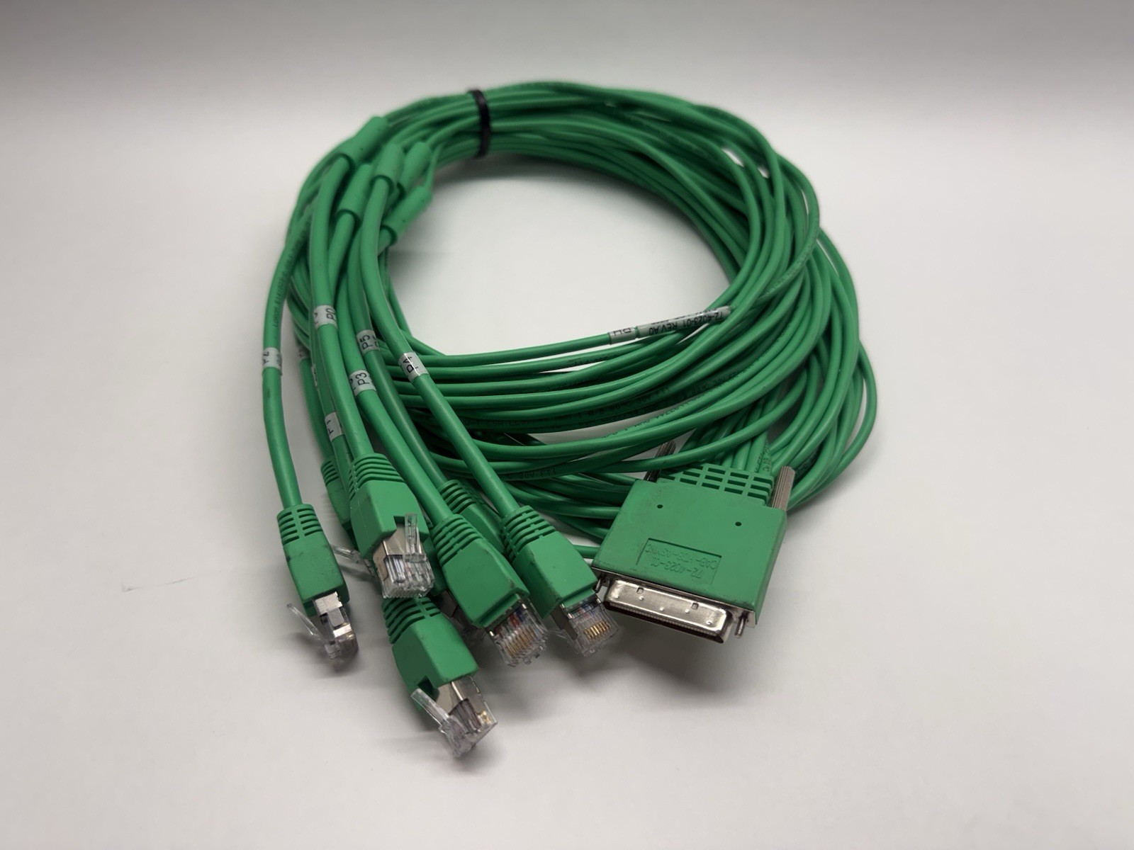 Cisco CAB-HD8-ASYNC High Density 8 Port EIA-232 ASYNC CABLE 72-4023-01 A0