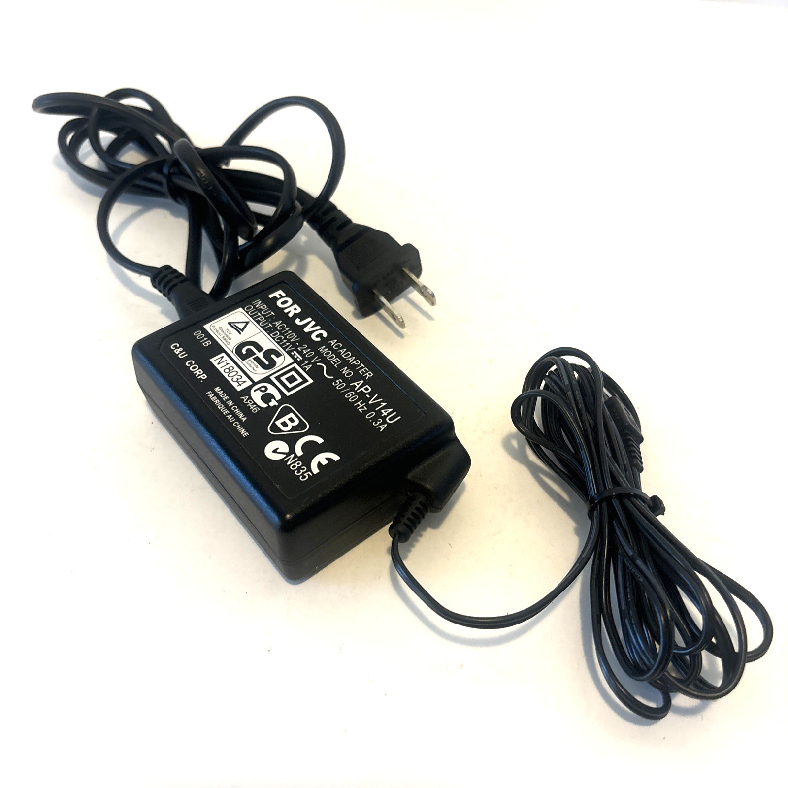OEM JVC AP-V14U AC Adapter Charger 11V 1A Camcorder Video Camera TESTED