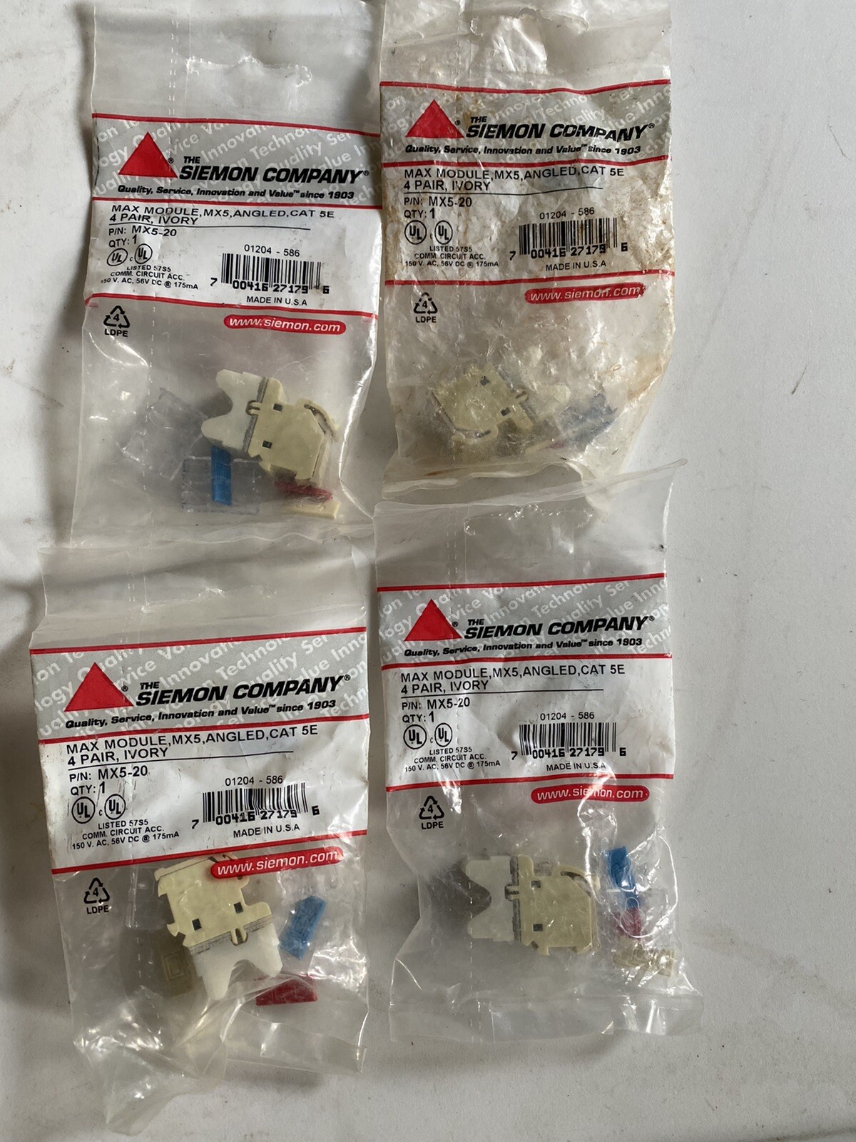 Category 5e Siemon MX5-20 MAX5e Angled Jack, Ivory - LOT OF 4