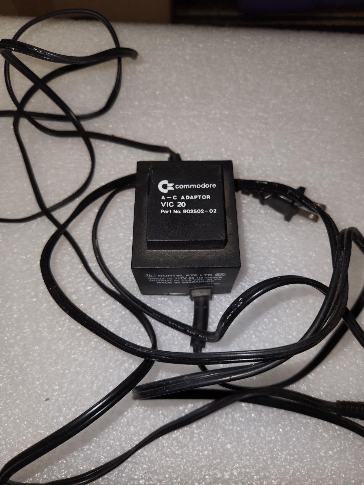 Vintage OEM Commodore VIC-20 AC Adaptor Power Supply 2-Pin Part No 902502-02