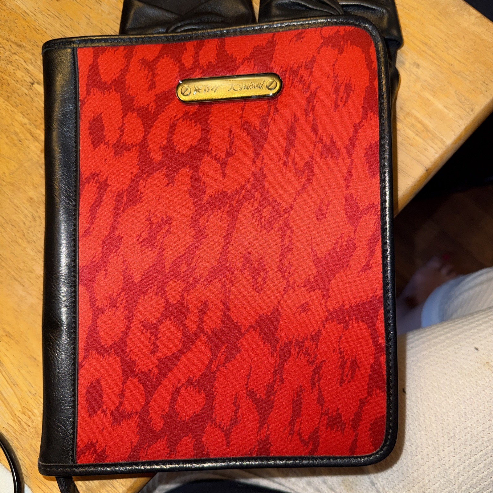 Betsey Johnson Ipad Portfolio Red/Black Tablet Cover