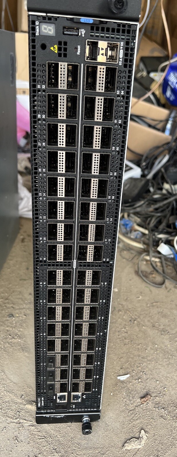 Dell EMC PowerSwitch Z9264F-ON  64x 100GbE QSFP28 2xPSU Switch