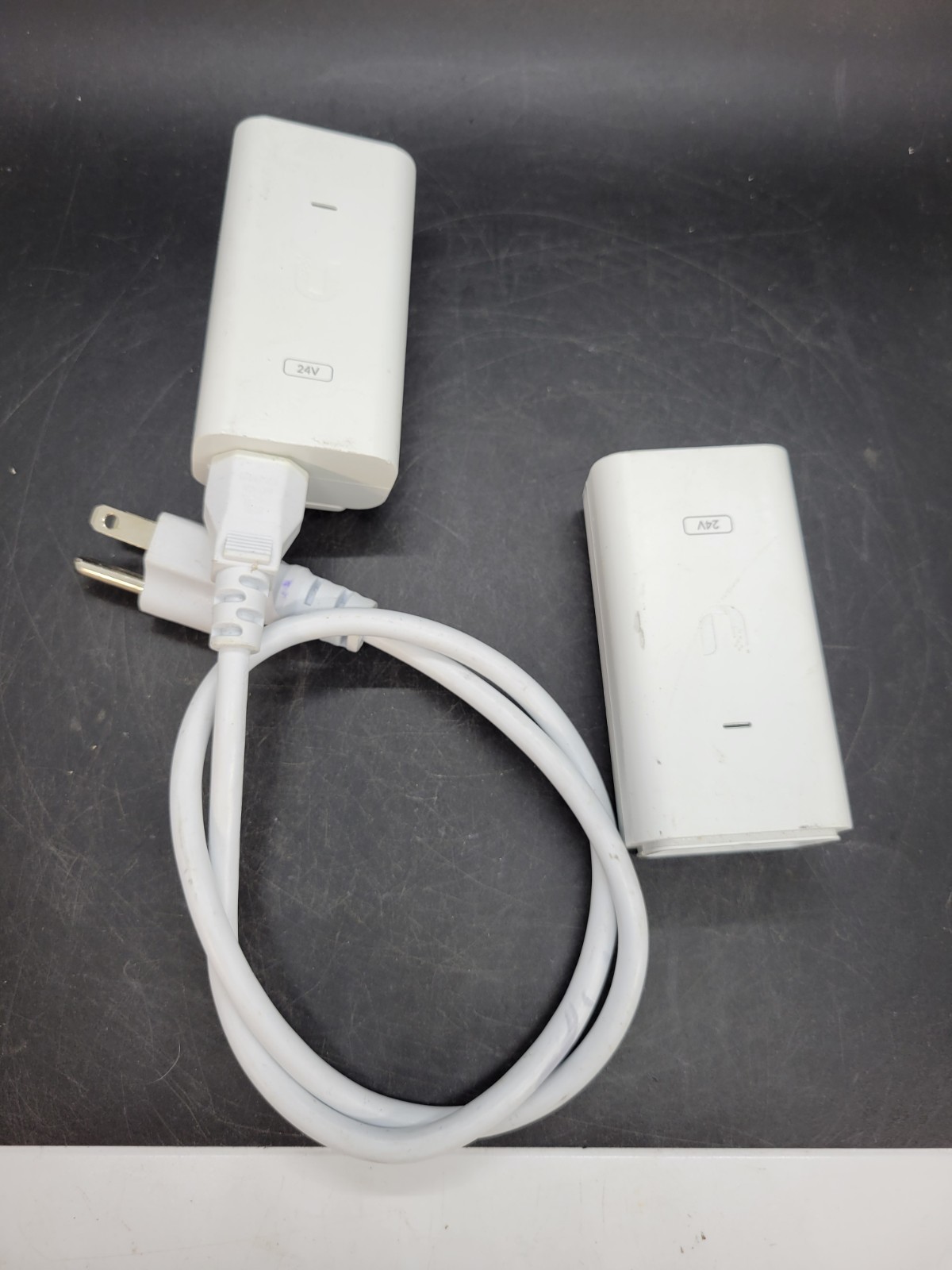 Genuine Ubiquiti GP-A240-050G Switching Gigabit Power Supply 24V 0.5A Injector