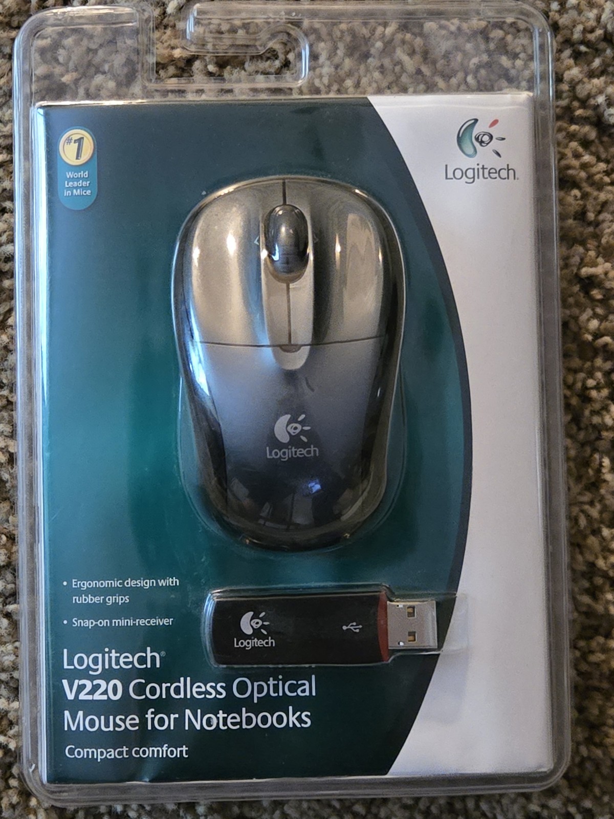 Logitech V220 Cordless Optical Mouse for Notebooks Laptops New Unopened