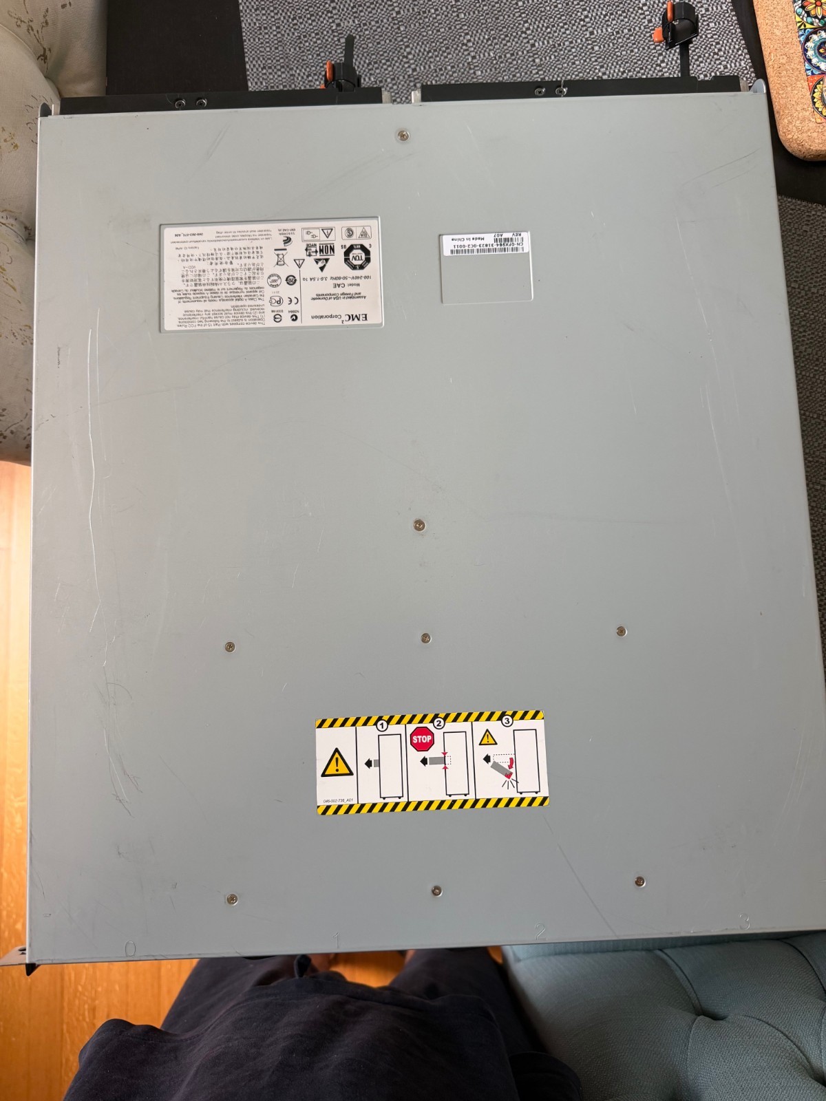 Dell EMC CAE 0FX984 2U 12-Bay Disk Array Enclosure DAE w/2x SAS Ctrlrs -NoDrives