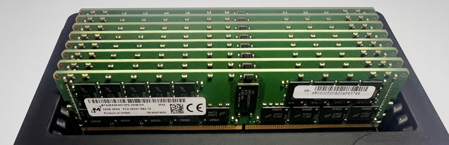 (8) Micron 32GB DDR4 ECC RDIMM PC4-2933Y Server Memory MTA36ASF4G72PZ *TESTED*