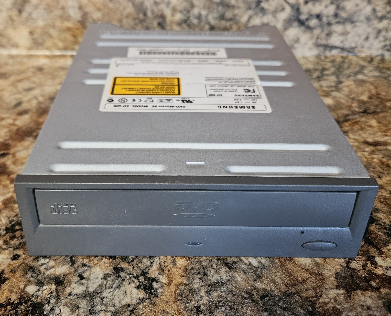 Samsung SD-608 DVD Master 8E Internal DVD ROM Drive