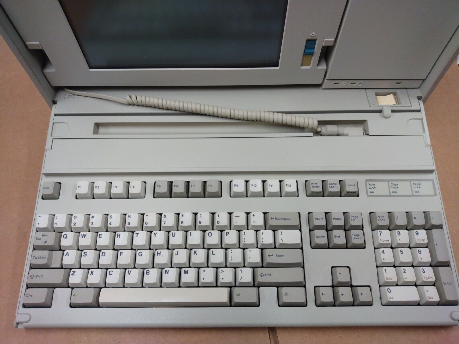 IBM vintage personal system/2 P70 388. Used.
