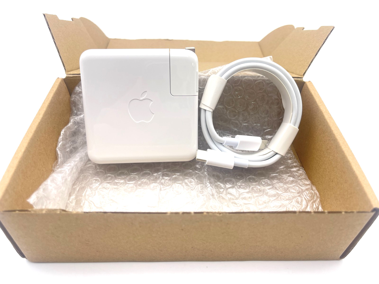 MacBook Pro 61W USB-C 13" A1706 A1708 A1989 A1718 A1947 charger AC 2016 2017