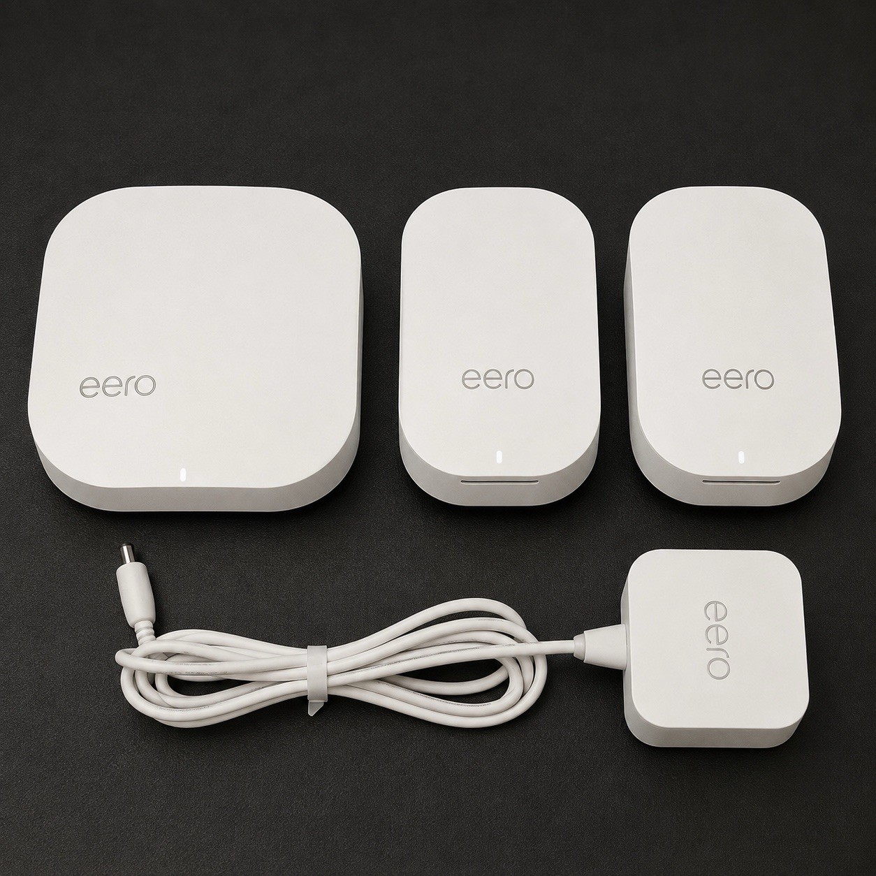 eero Pro B010001 and 2x Beacon D010001 2nd Generation Mesh Router - White