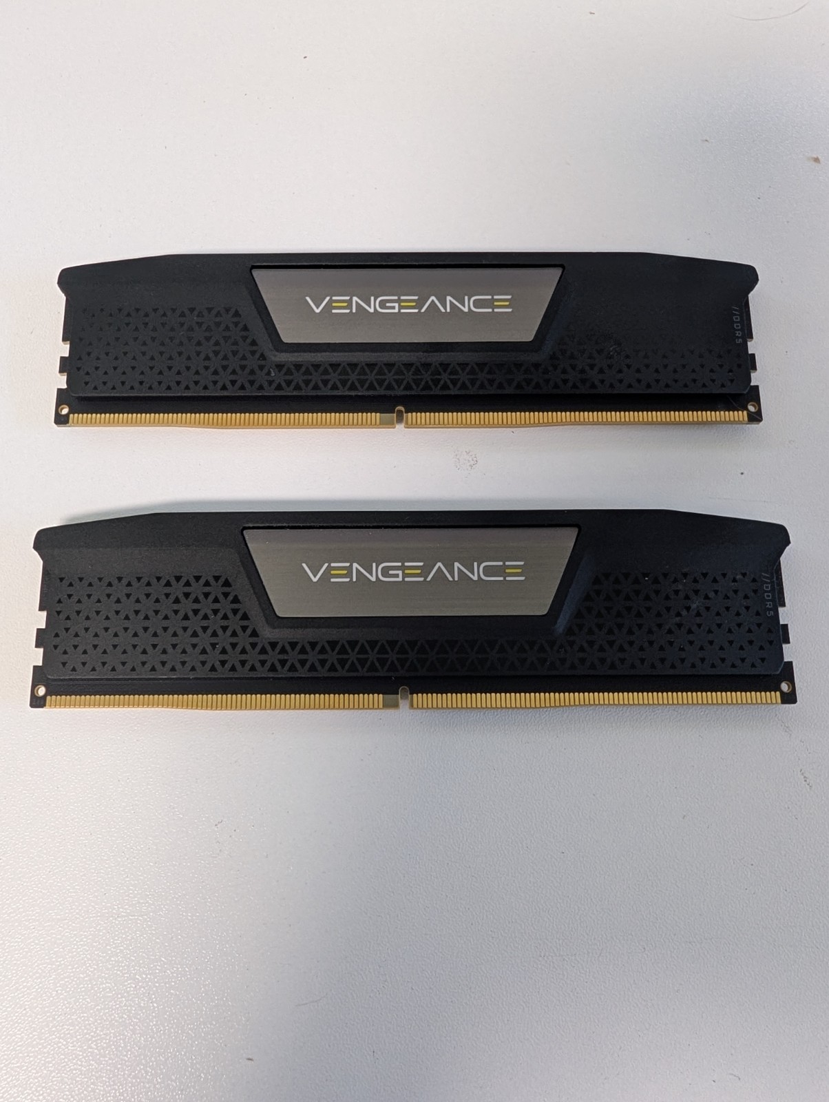 Corsair Vengeance 32GB 2x16GB DDR5 6000 CL30 XMP 3.0 Black Desktop Memory