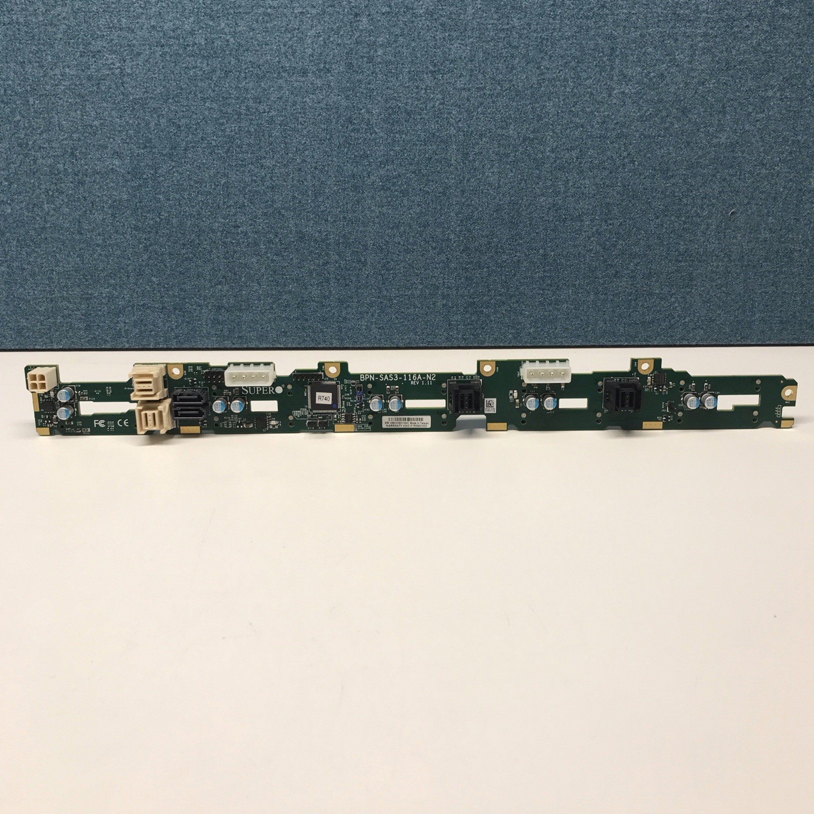 Supermicro Backplane BPN-SAS3-116A-N2   12G für CSE-119U 10x 2.5“