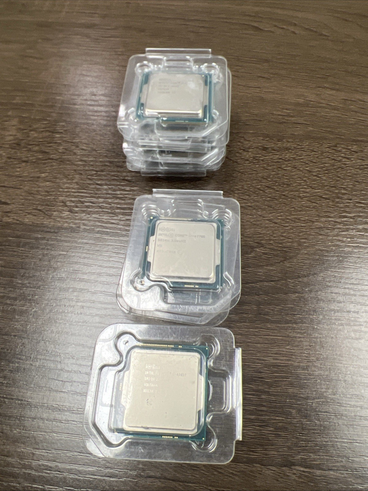 Lot of 8 Intel Core i7 4th Gen Processors (2) i7-4770S (5) i7-4790S (1) i7-4785T