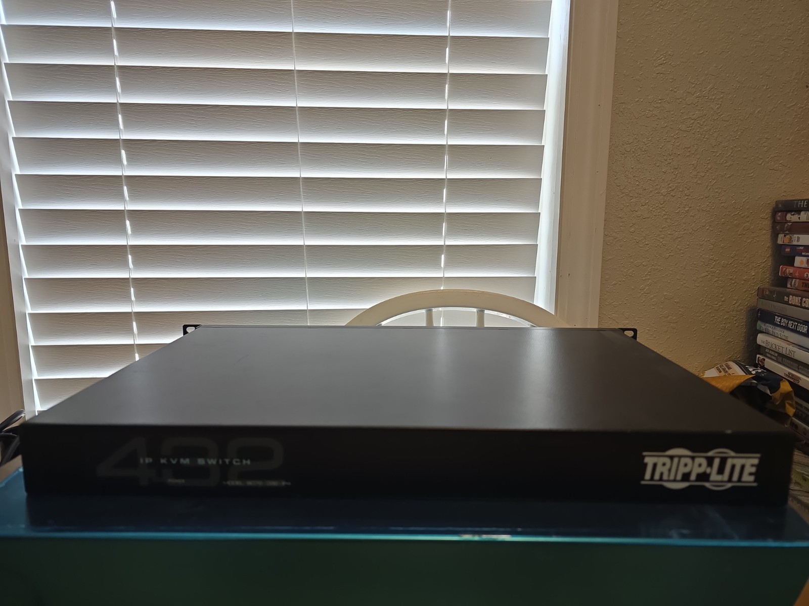 Tripp Lite B072-032-IP4 4-Port KVM over IP Switch RJ45 Ethernet