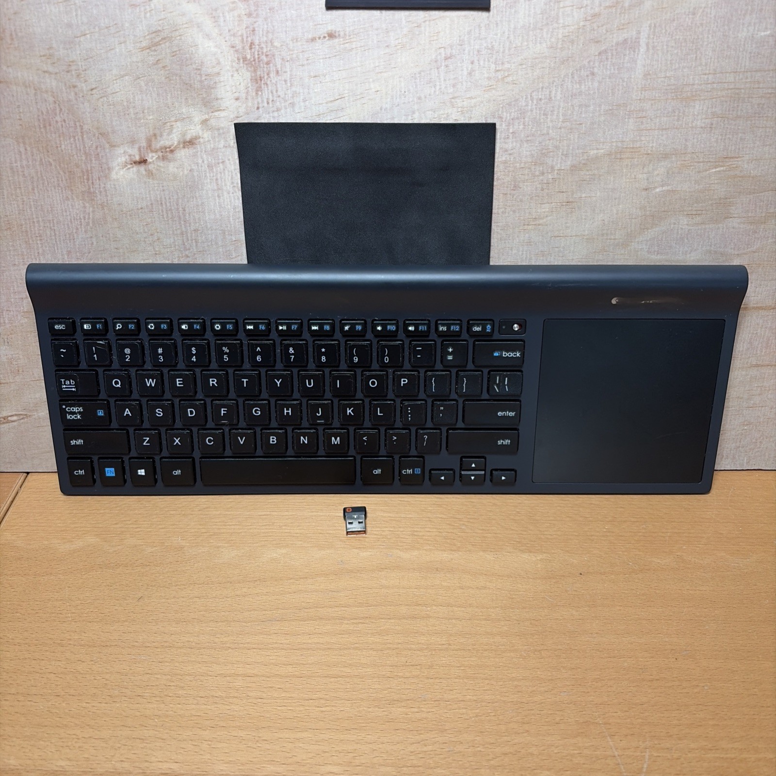LOGITECH Wireless All-In-One Keyboard TK820 Built-In Touchpad With USB Dongle