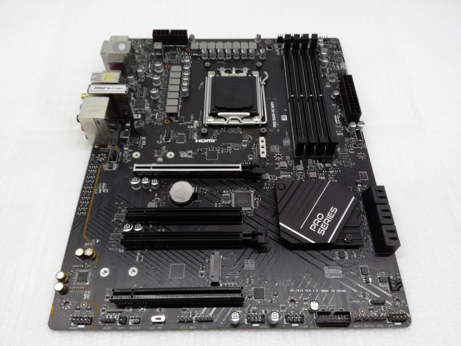 MSI PRO B650-VC WIFI  Desktop ATX Motherboard AMD B650 Chipset DDR5