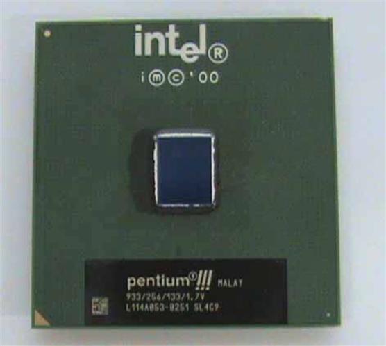 Intel Pentium III SL4C9 933/256/133/1.7V Processor L111A275-0530 CPU NOS