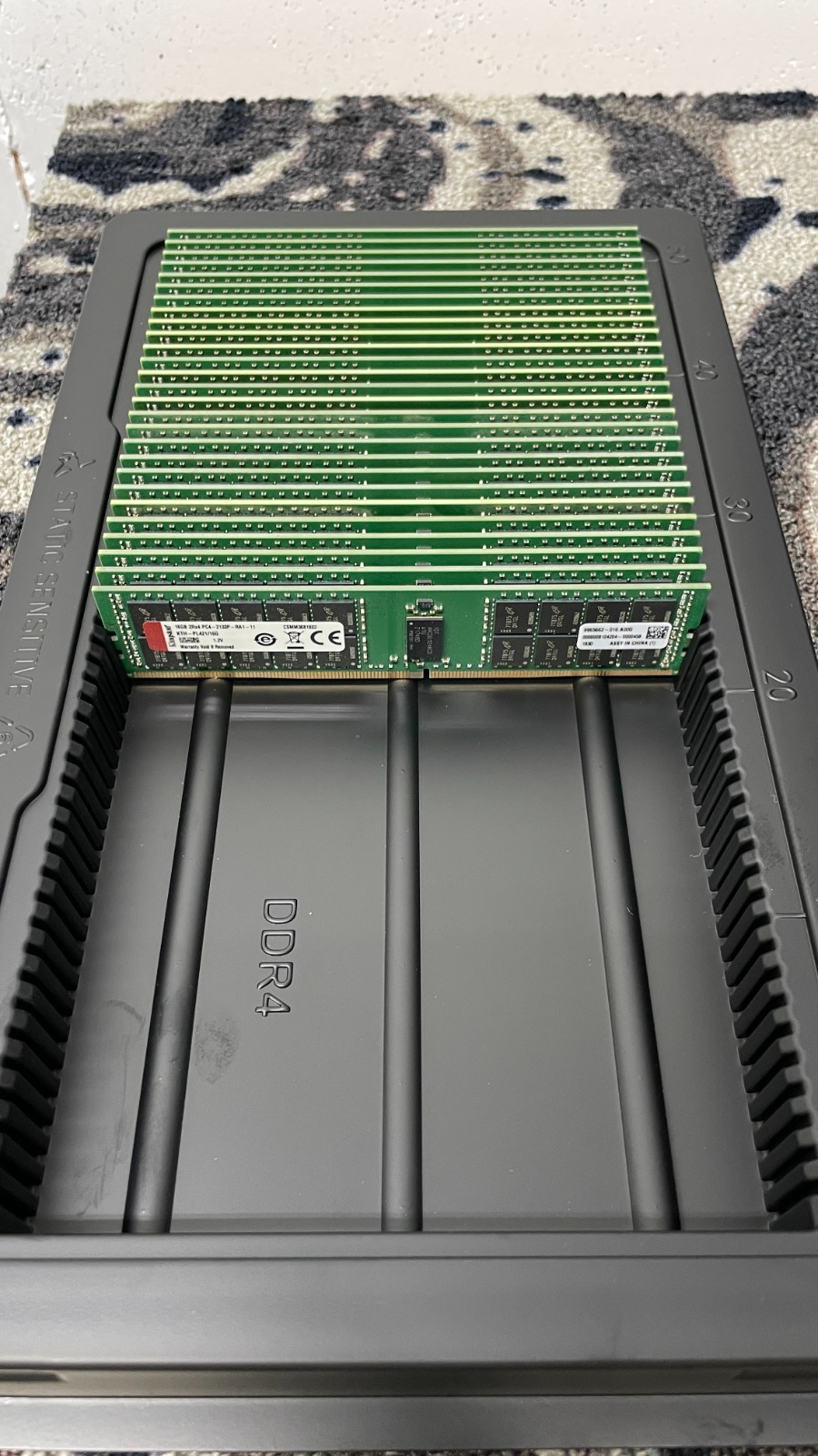 *Lot of 27* Kingston 16GB DDR4-2133 PC4-17000 2Rx4 ECC  Server RAM KTH-PL421/16G