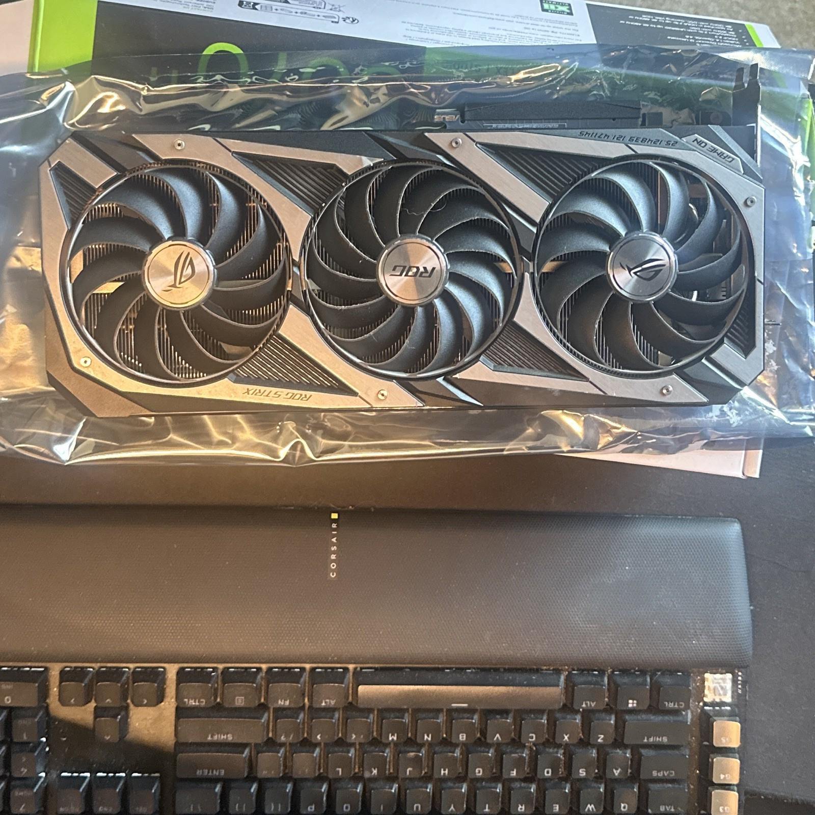 ASUS ROG Strix NVIDIA GeForce RTX 3070 Triple Fan GPU HDMI/DP Multi-Monitor