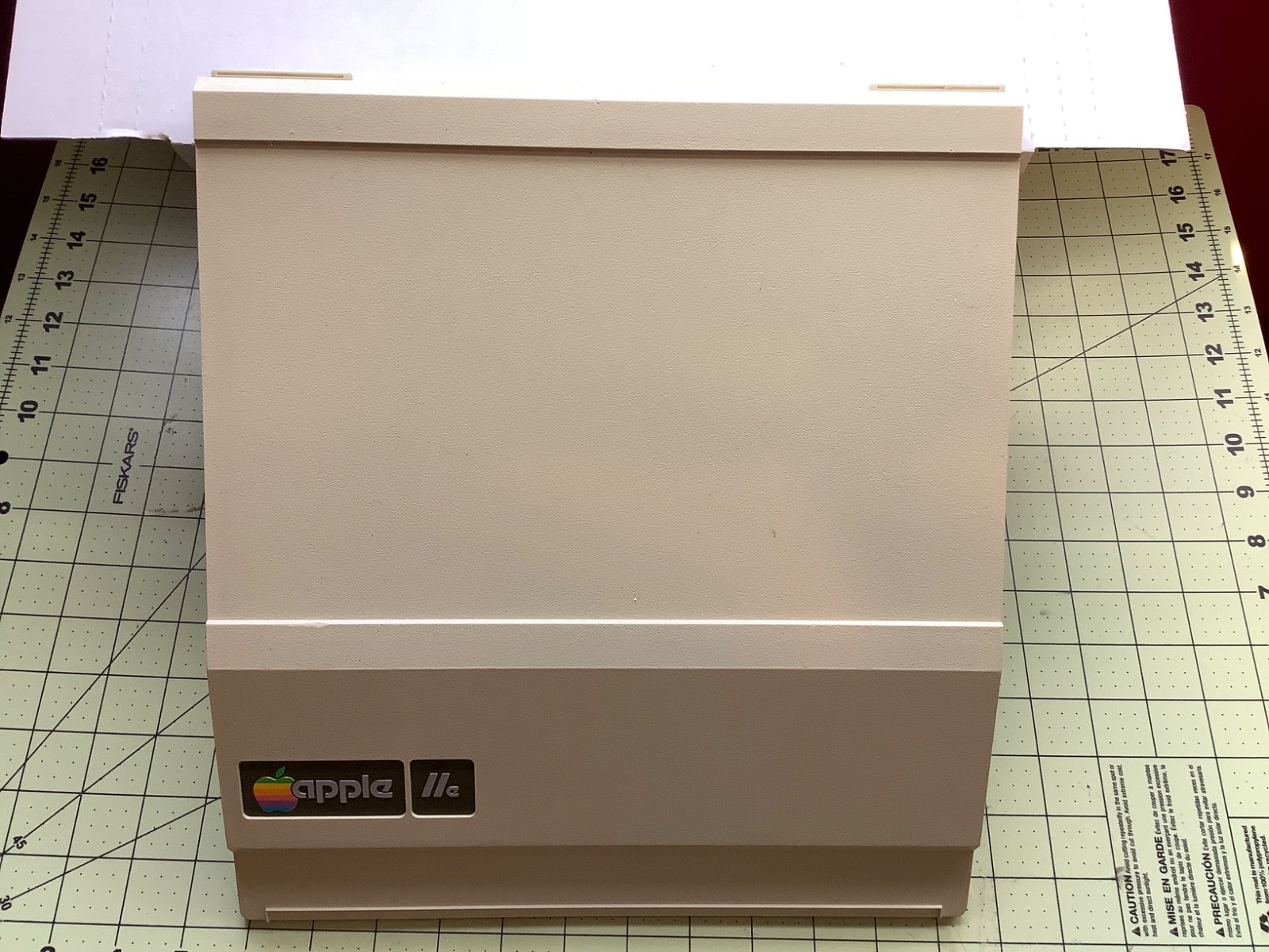 Apple IIe Original OEM Top Case Cover/Lid 