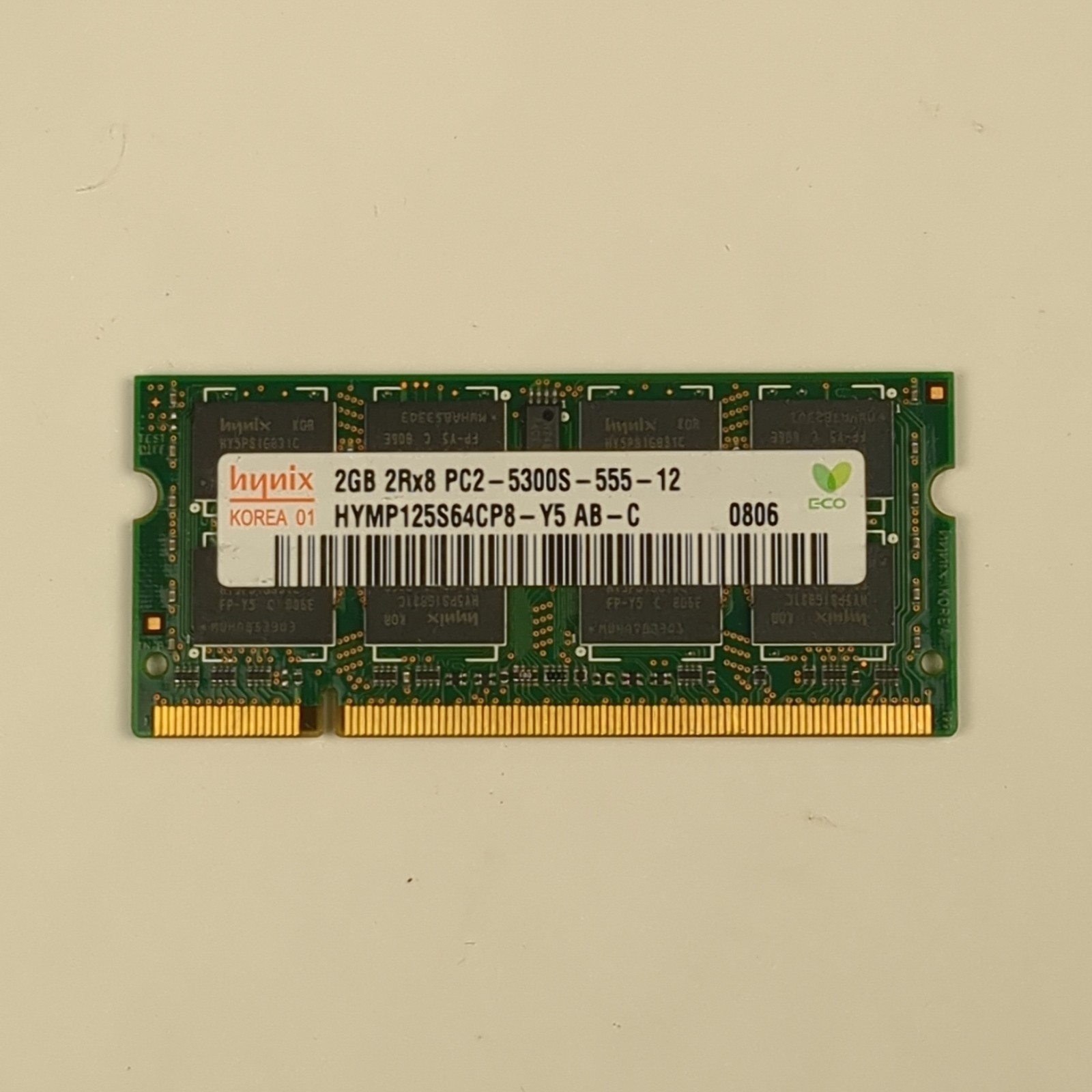 Hynix 2GB 2RX8 PC2-5300S-555-12 HYMP125S64CP8-Y5 AB-C Laptop RAM Module