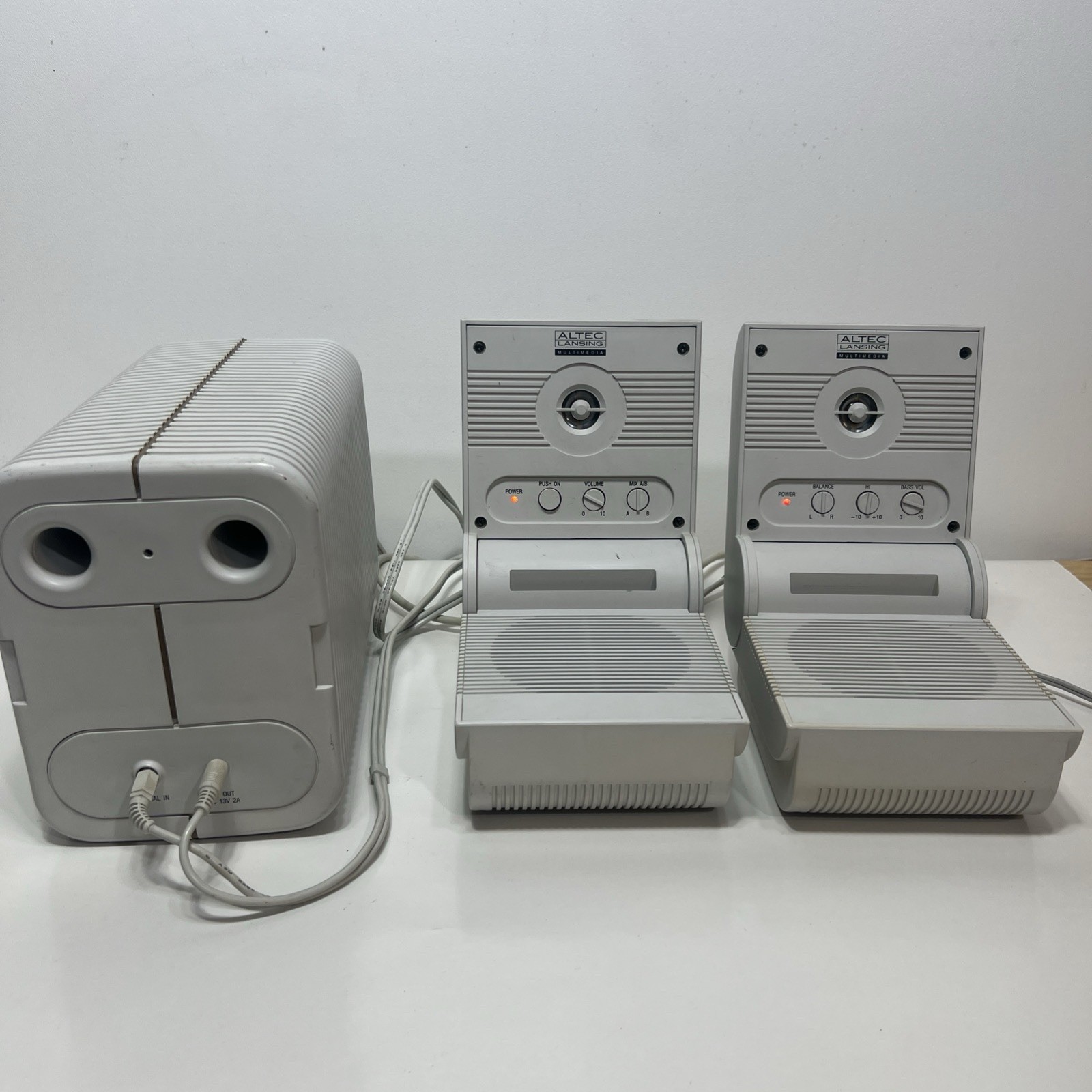 RARE Retro Altec Lansing ACS300.1 2.1 PC Foldable Speaker System WORKS