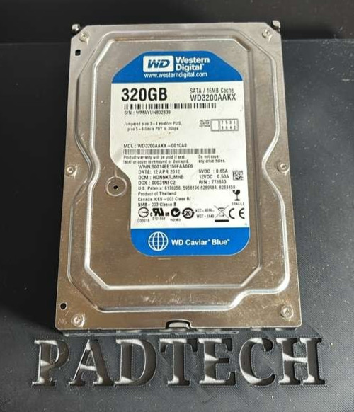 Western Digital Caviar Blue 320GB 3.5" SATA Hard Drive  WD3200AAKX (Tested)