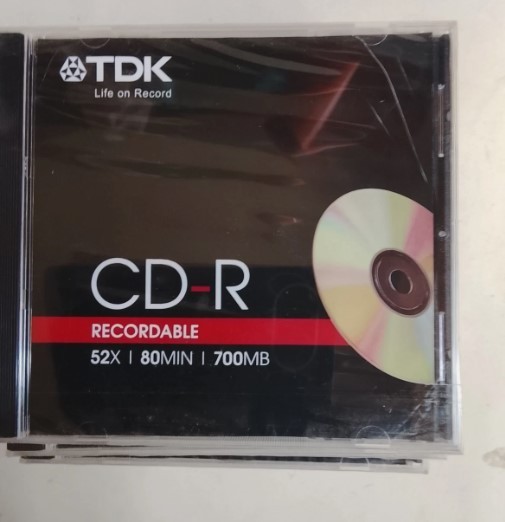 TDK CD-R 700Mb 80 min 152X NEW 50pc Box