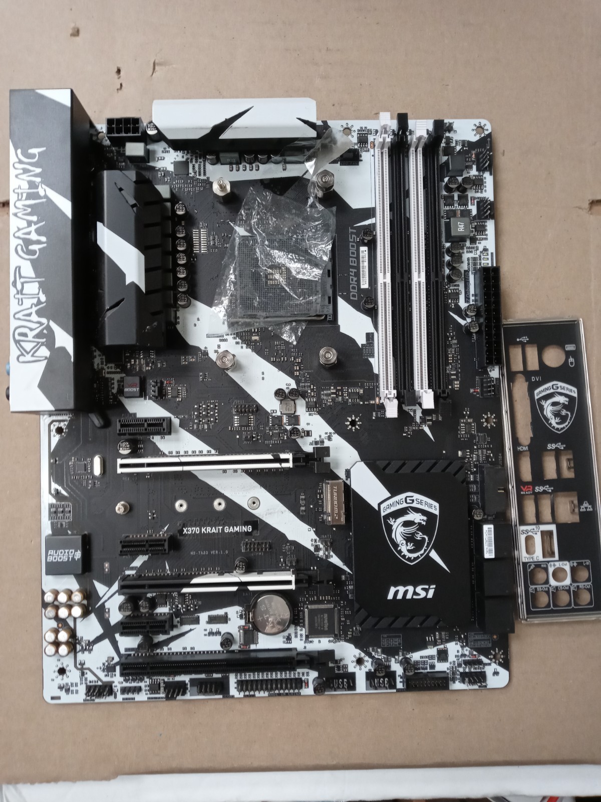 MSI X370 Krait Gaming AM4 DDR4 ATX Motherboard Support AMD Ryzen CPU RGB