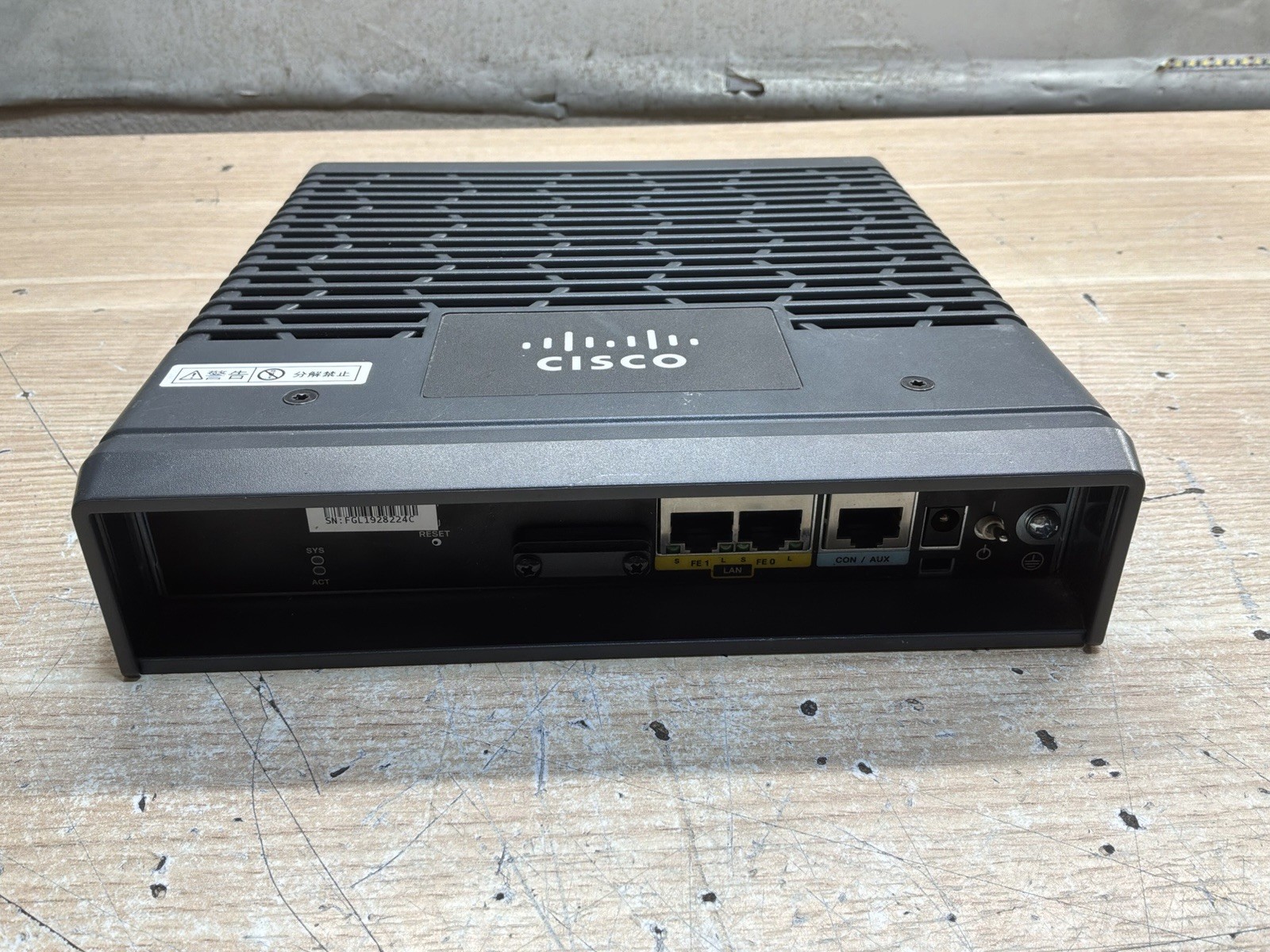 Cisco 819H 810 Series Secure Hardened Integrated Services Router/JUA3730