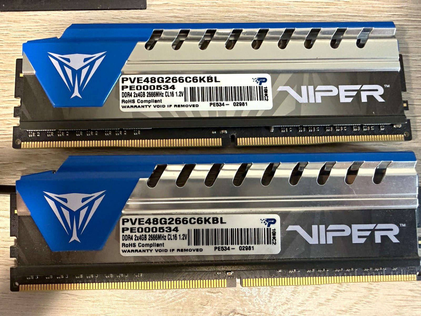 Patriot Viper Elite 8GB (2x4GB) DDR4-2666 288-Pin DIMM RAM PVE48G266C6KBL