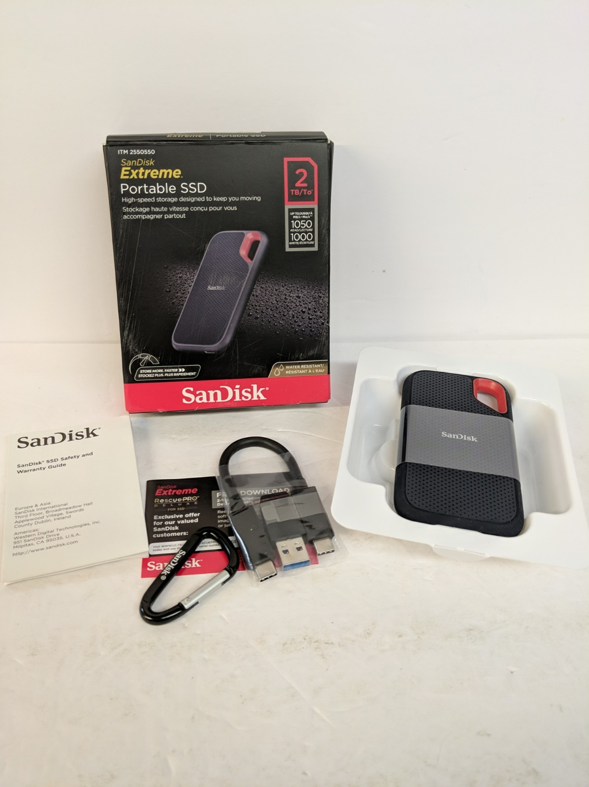 OPEN BOX SanDisk Extreme Portable SSD 2TB USB-C to USB-C SSD SDSSDE61-2T00-ACOM