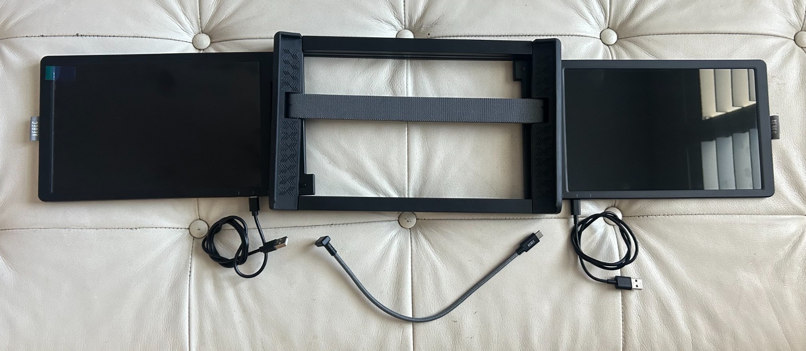 Xebec Tri Screen 2 Dual 10.1" 1920x1200 Full-HD LCD IPS Panel Monitors
