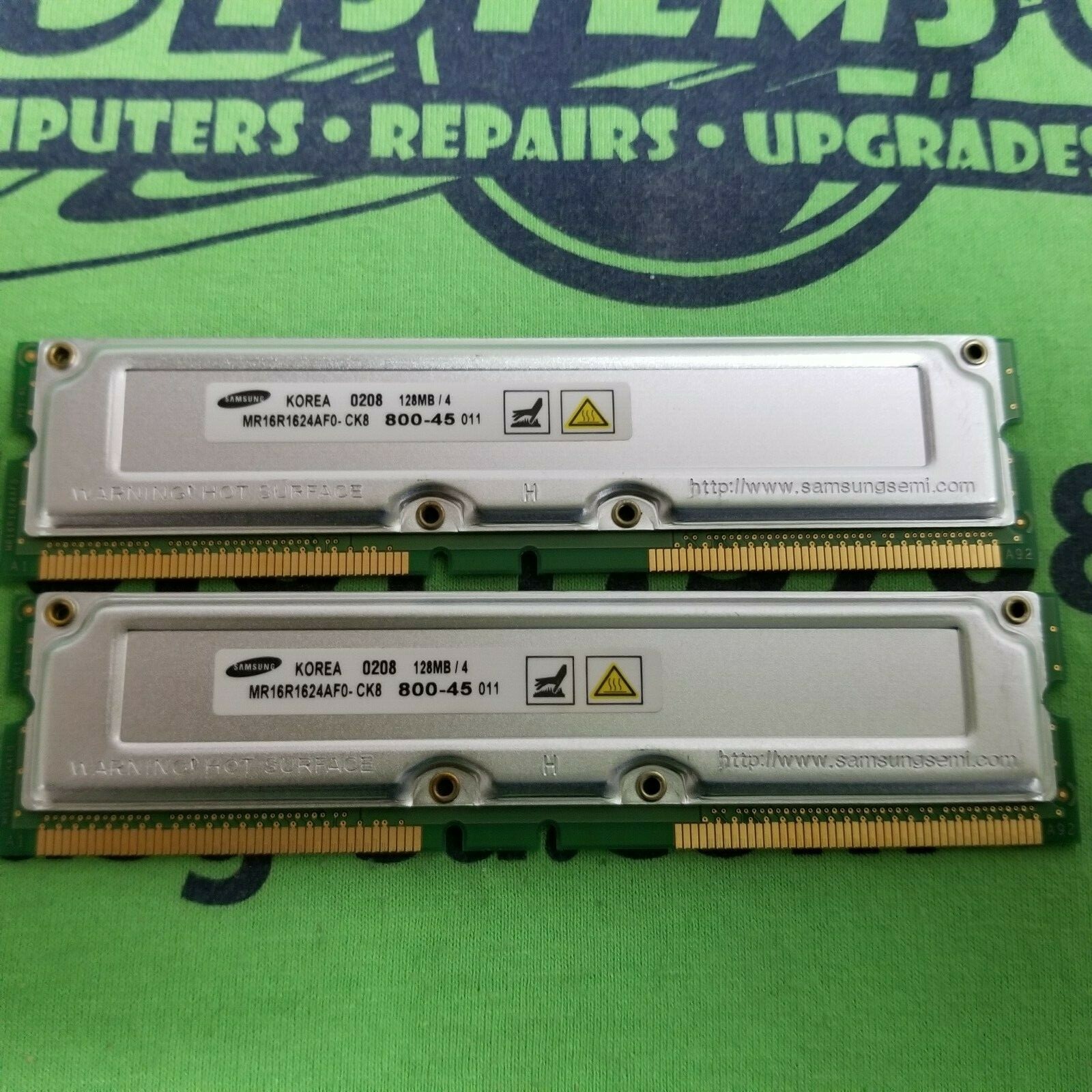 LOT OF 2 Samsung 2 x 128MB (256MB) RDRAM RIMM Memory - MR16R1624AF0-CK8