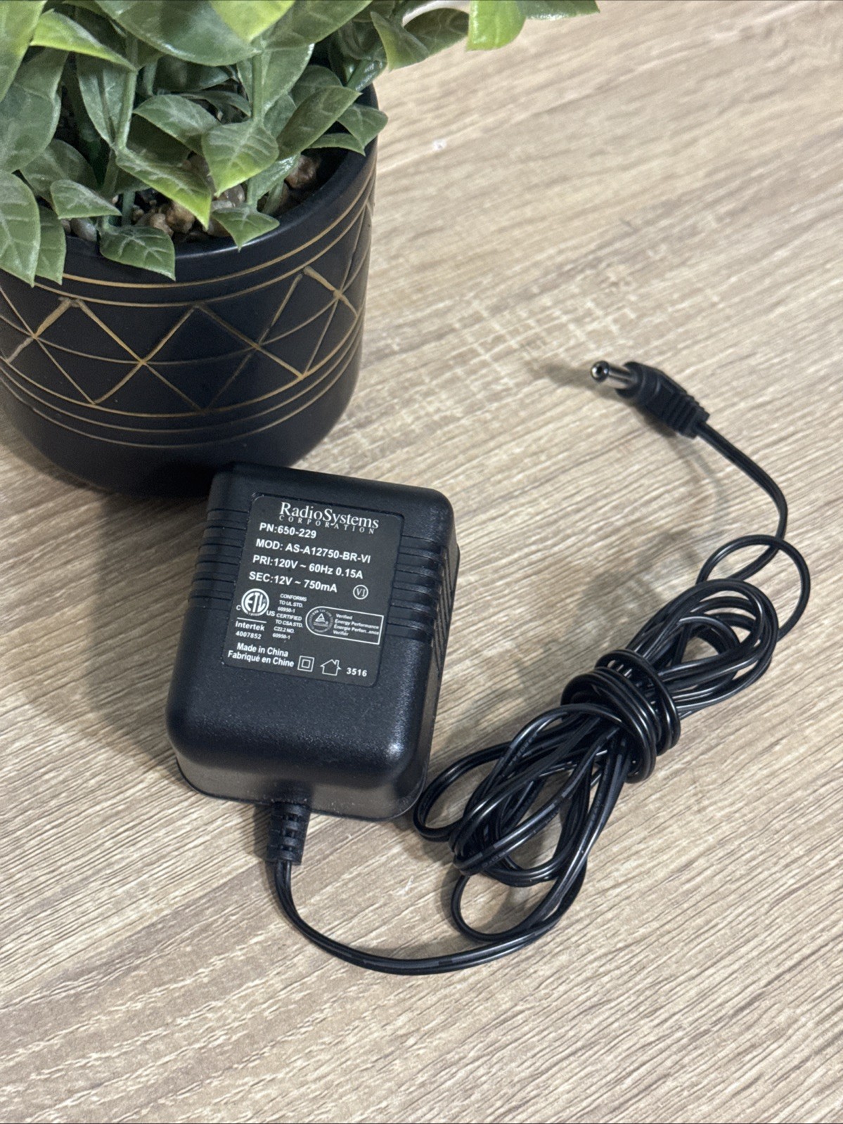 PetSafe Innotek 650-230 AS-A24400BR Radio Systems Wall AC Charger Power Adapter 