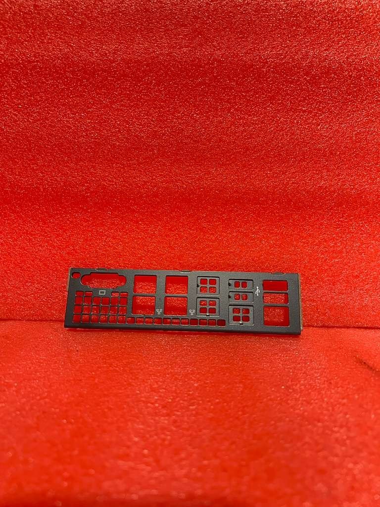 Supermicro 1U I/O shield for X10SDV-8C-TLN4F in CSE-510/505/504