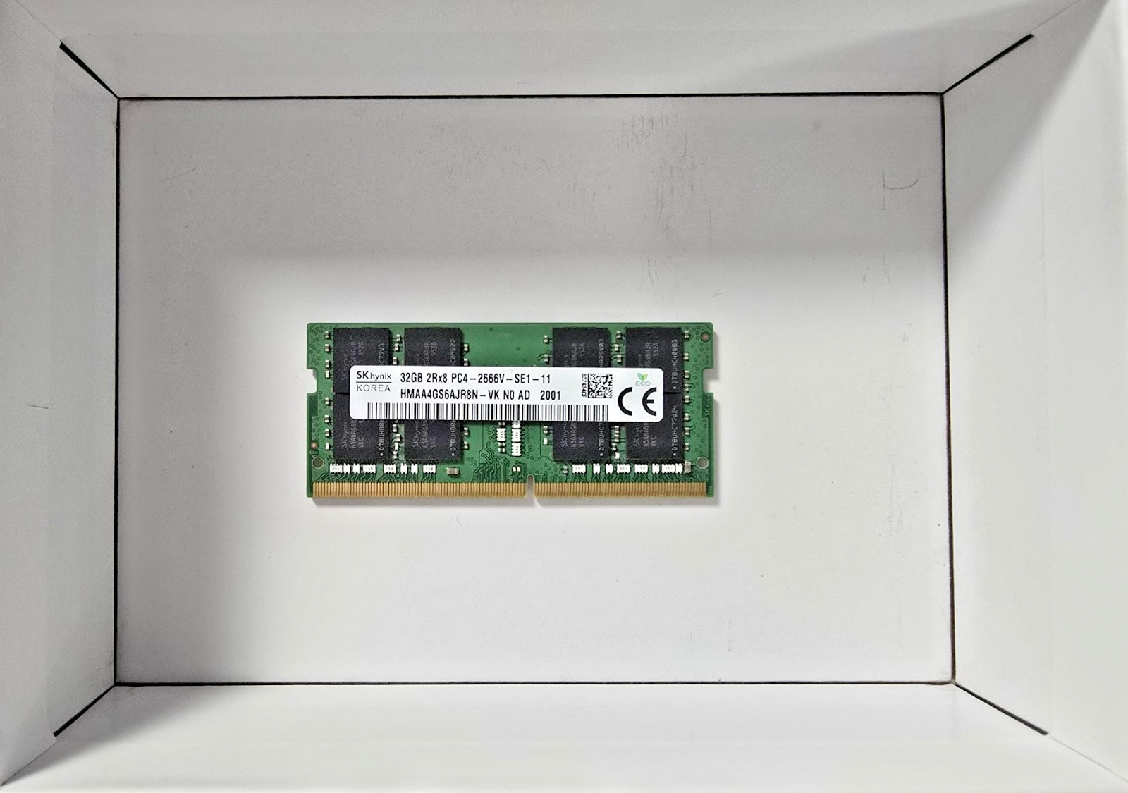 SK Hynix 32GB 2Rx8 PC4-2666V-SE1-11 Laptop Memory P/N: HMAA4GS6AJR8N-VK