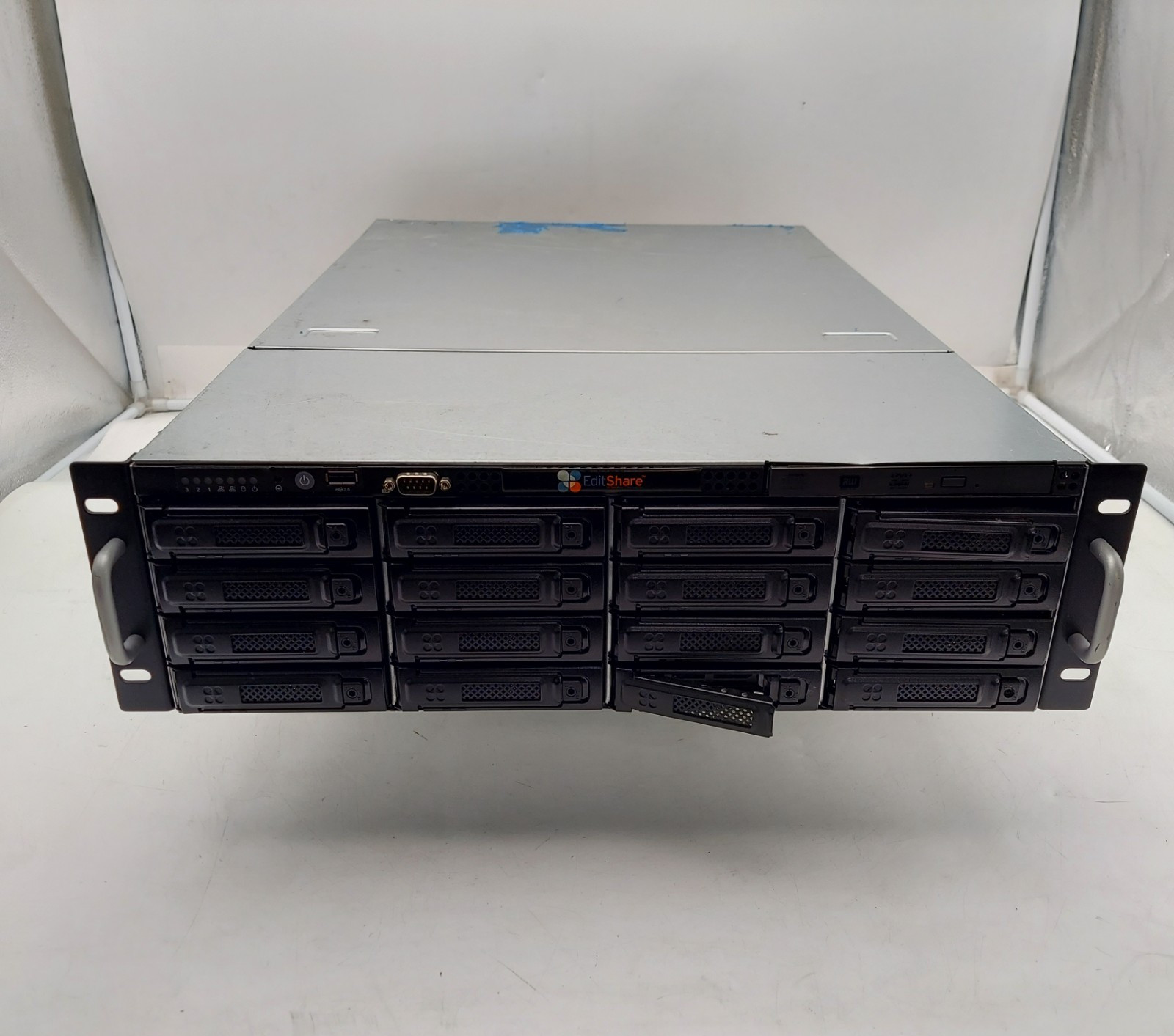 Editshare 12-Bay Storage Server NAS Supermicro X8ST3 Xeon W3690 3.47 GHz 6GB RAM